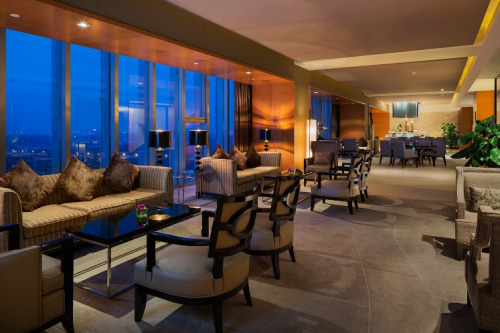 -满房盛况持续商旅服务再创新高尚j9九游