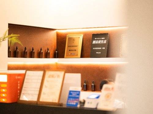 力大健康服务打造都市人身体“充电站”j9九游会网站入口慢慢生活馆：AI助(图5)