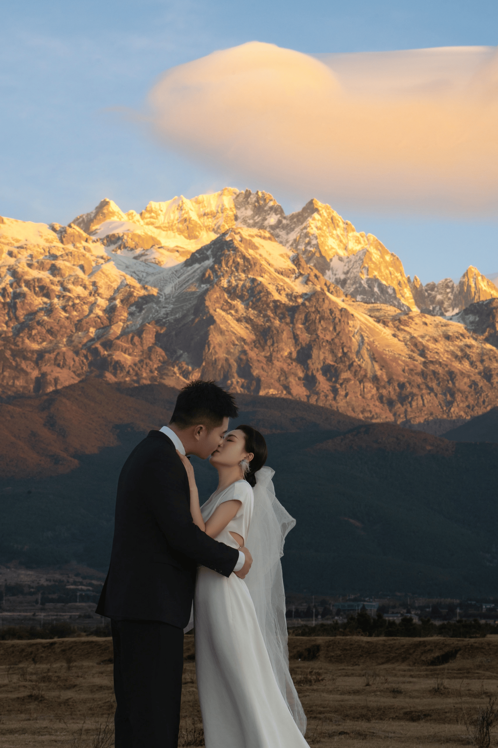 j9九游会登录2026年丽江旅拍排行榜:品质对比梵高旅拍上榜!(图2) j9九游会登录2026年丽江旅拍排行榜:品质对比梵高旅拍上榜!(图2)